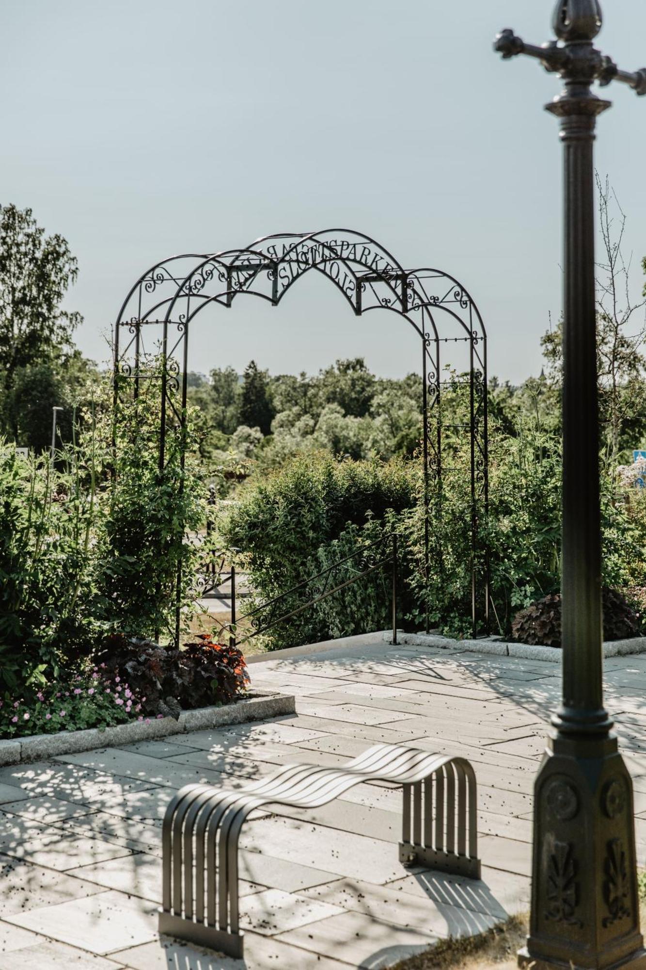 Hotel Slottsvillan Huskvarna Εξωτερικό φωτογραφία